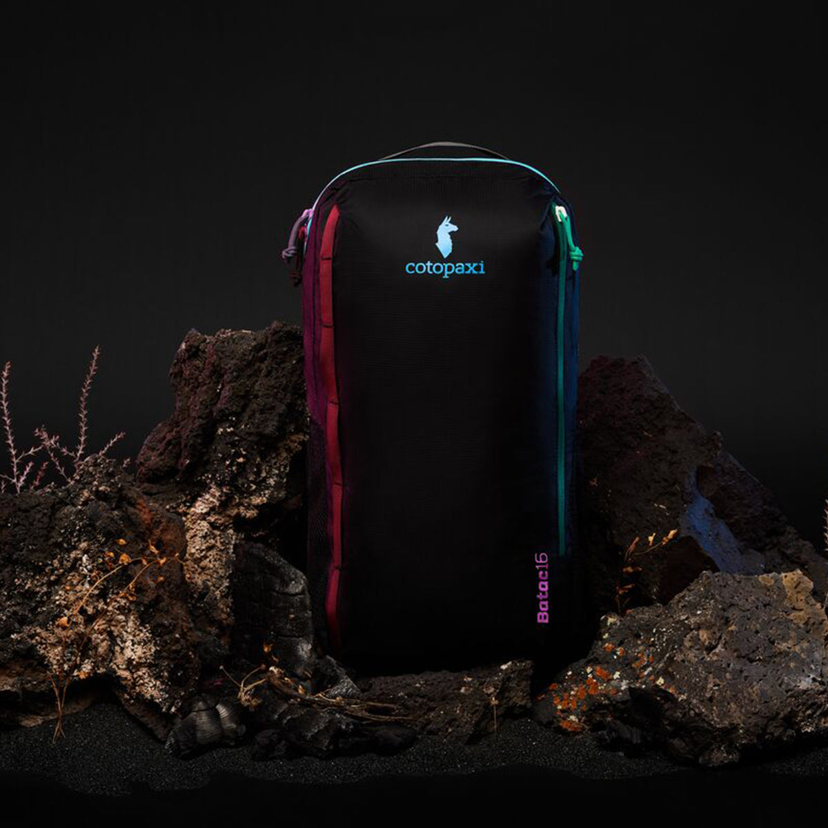 Batac 16L Backpack - Del Dia Dark
