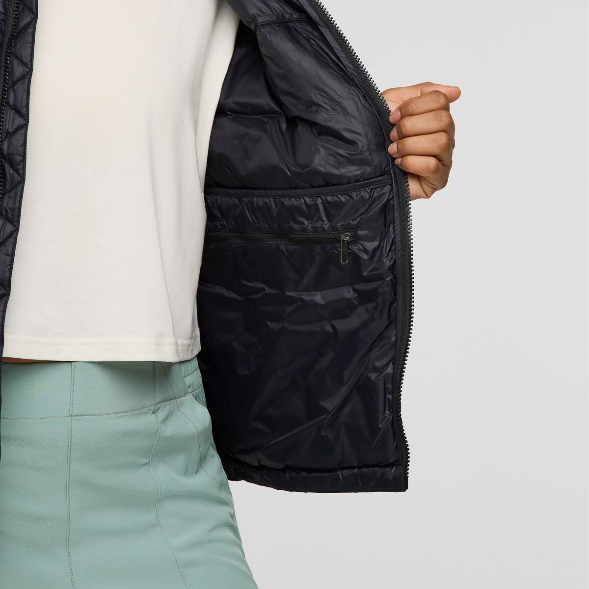 Cotopaxi Black