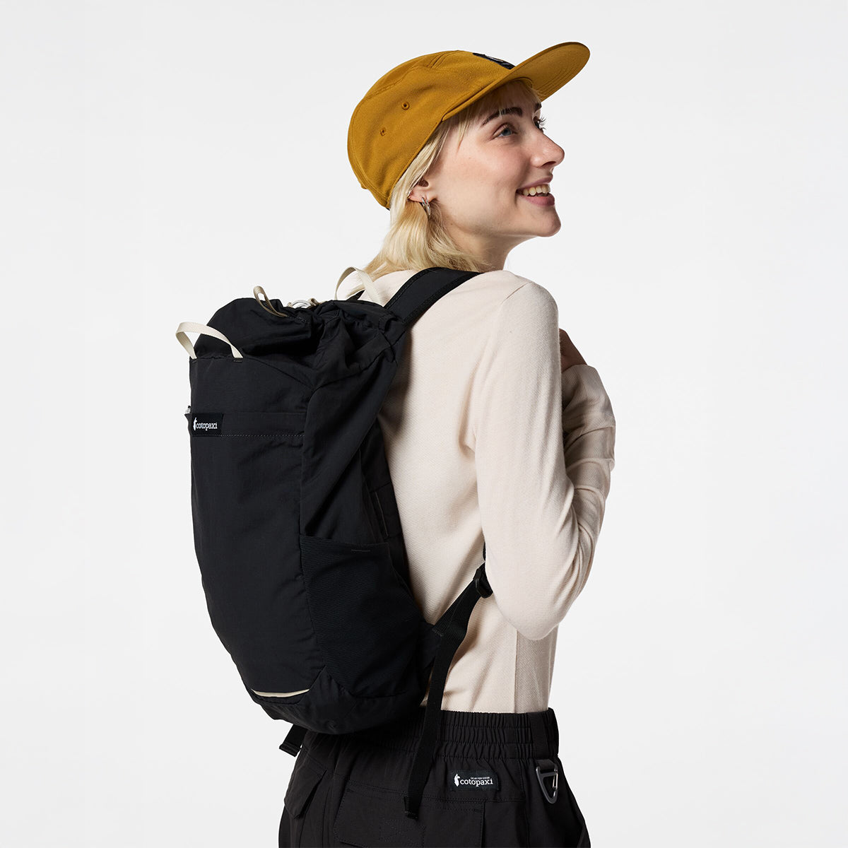 Cotopaxi Black