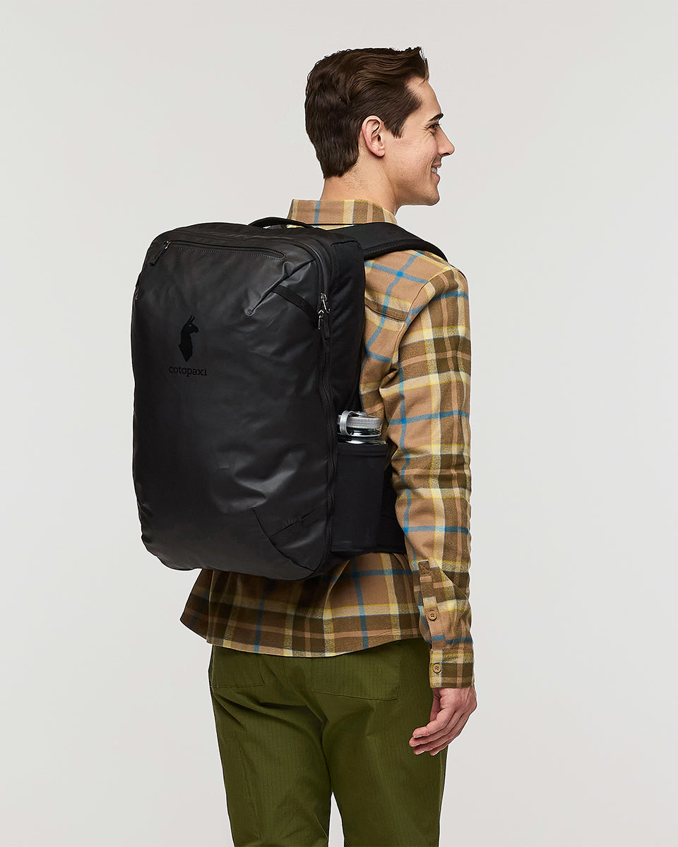 Cotopaxi Black