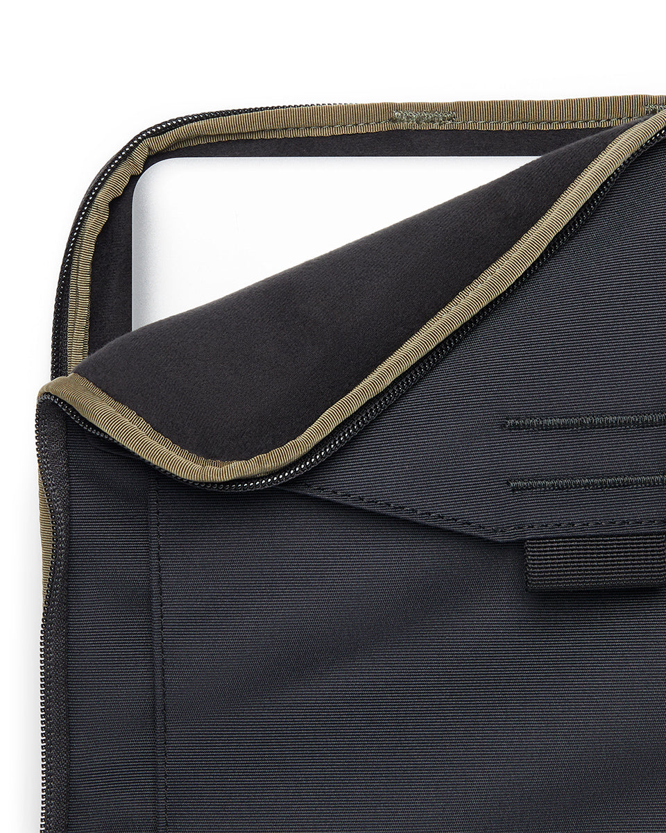 Cotopaxi Black