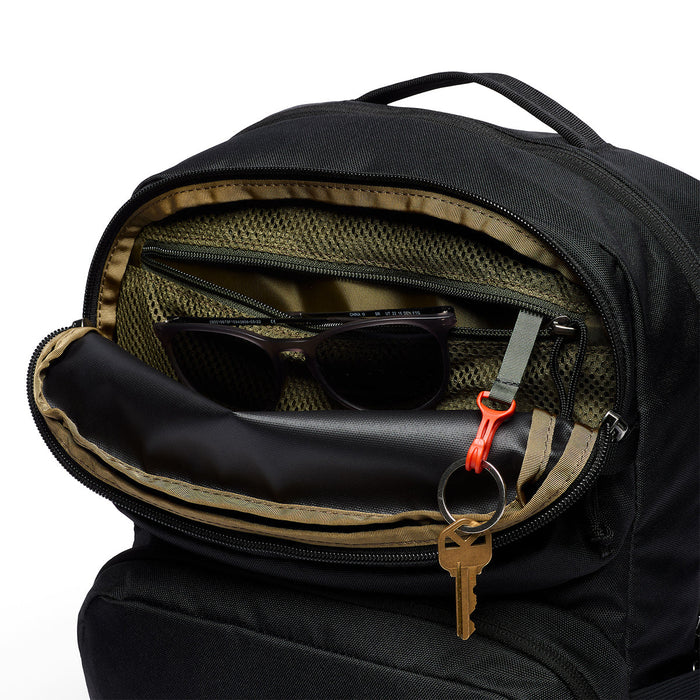 Tasra 16L Daypack – Cotopaxiオフィシャルサイト