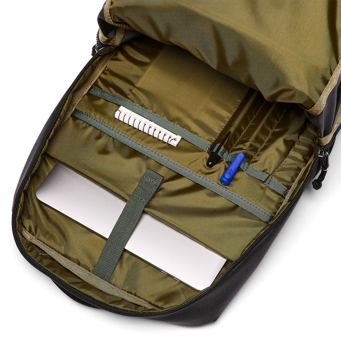 Tasra 16L Daypack – Cotopaxiオフィシャルサイト
