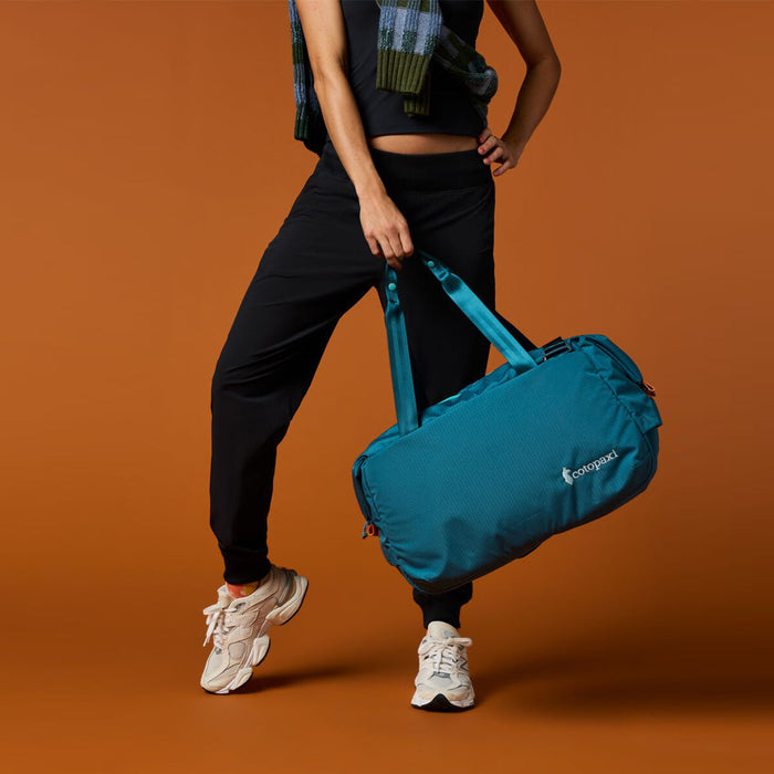 Viaje 35L Travel Duffel – Cotopaxiオフィシャルサイト